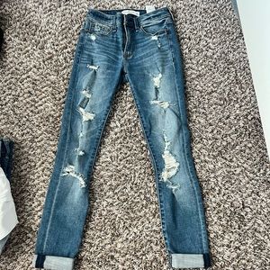 Skinny Abercrombie jeans with rips